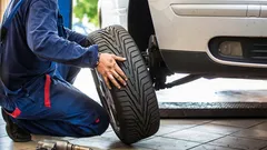 Je možné na auto nasadit pneumatiky dvou různých značek: odpověď odborníků