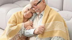 Senioři vzdorují věku: návyky, které udrží mysl bystrou a tělo silné