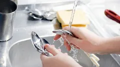 Uklízíte hned po vaření? Psychologie říká, že tito lidé mají tyto výjimečné vlastnosti